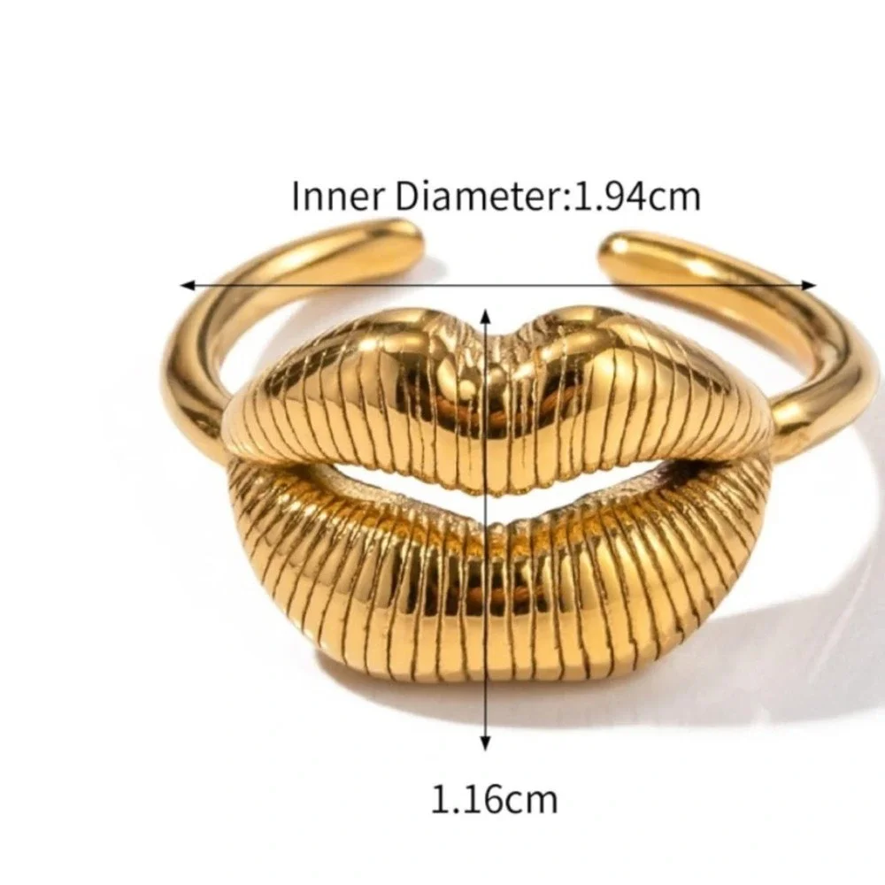 Stainless Steel Lip Resizable Ring Gold Plated Hip Hop Trendy